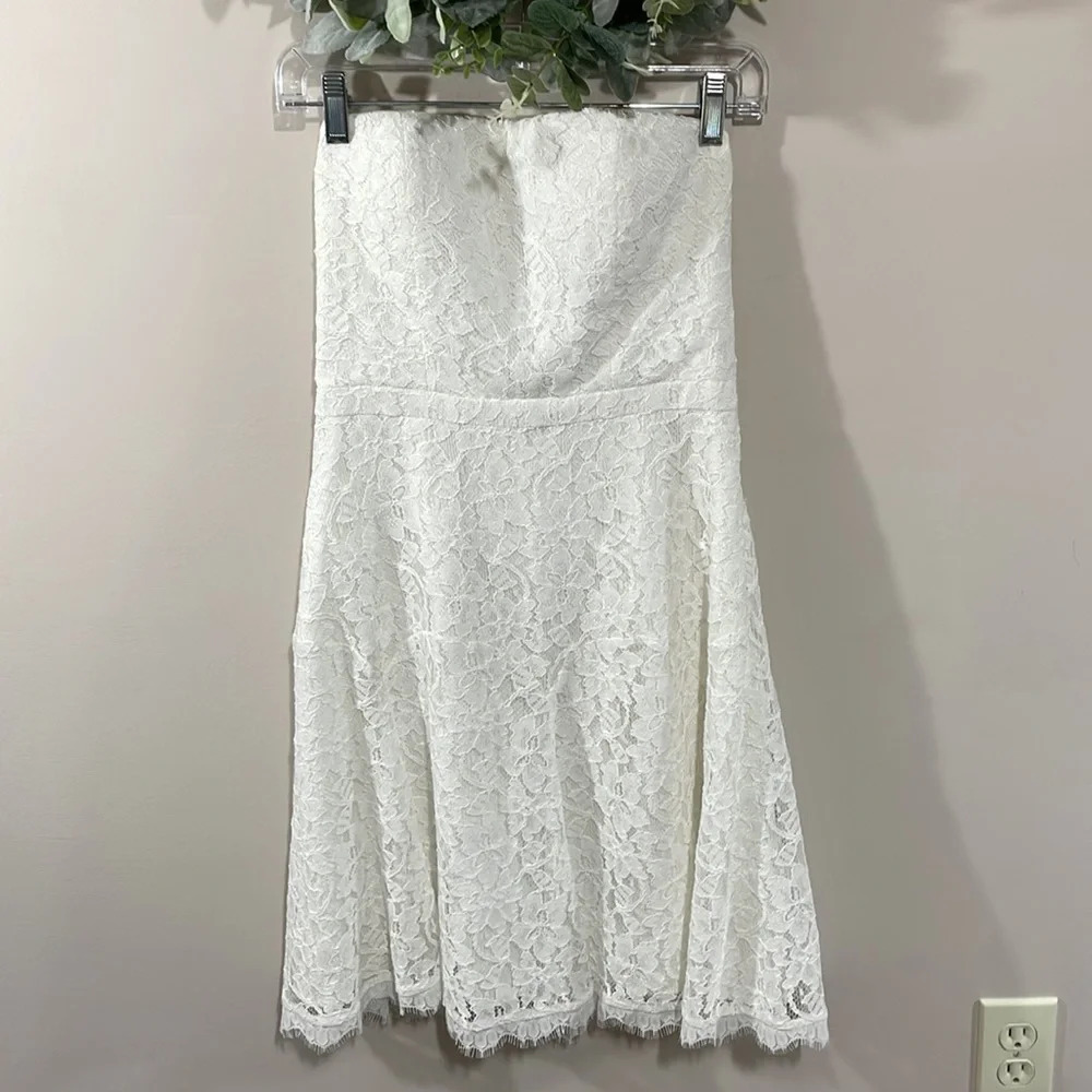 NWT Diane Von Furstenberg DVF Amira Lace Fit and Flare Strapless White Dress 6
